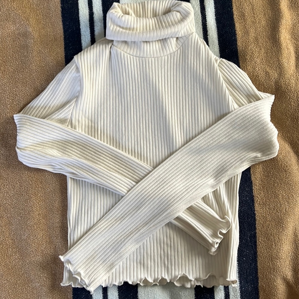 White turtleneck, small, white